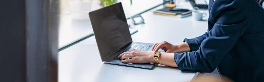 Estudio EOS Prácticas de Pago Europeas: La moral de pago de los clientes está disminuyendo. Una de cada cuatro facturas se paga tarde o no se paga en absoluto.