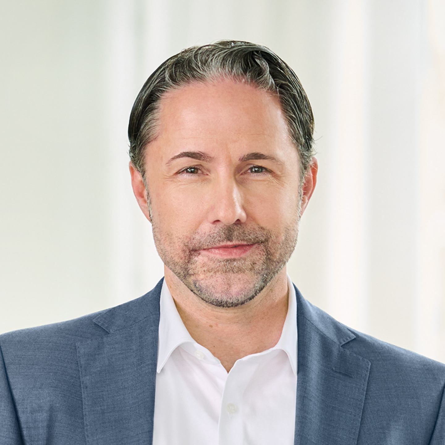 As the CEO of the EOS Group, Marwin Ramcke has overall responsibility for sustainability, while the Corporate Development (CD) department is responsible for operational implementation. As the CEO of the EOS Group, Marwin Ramcke has overall responsibility for sustainability, while the Corporate Development (CD) department is responsible for operational implementation.