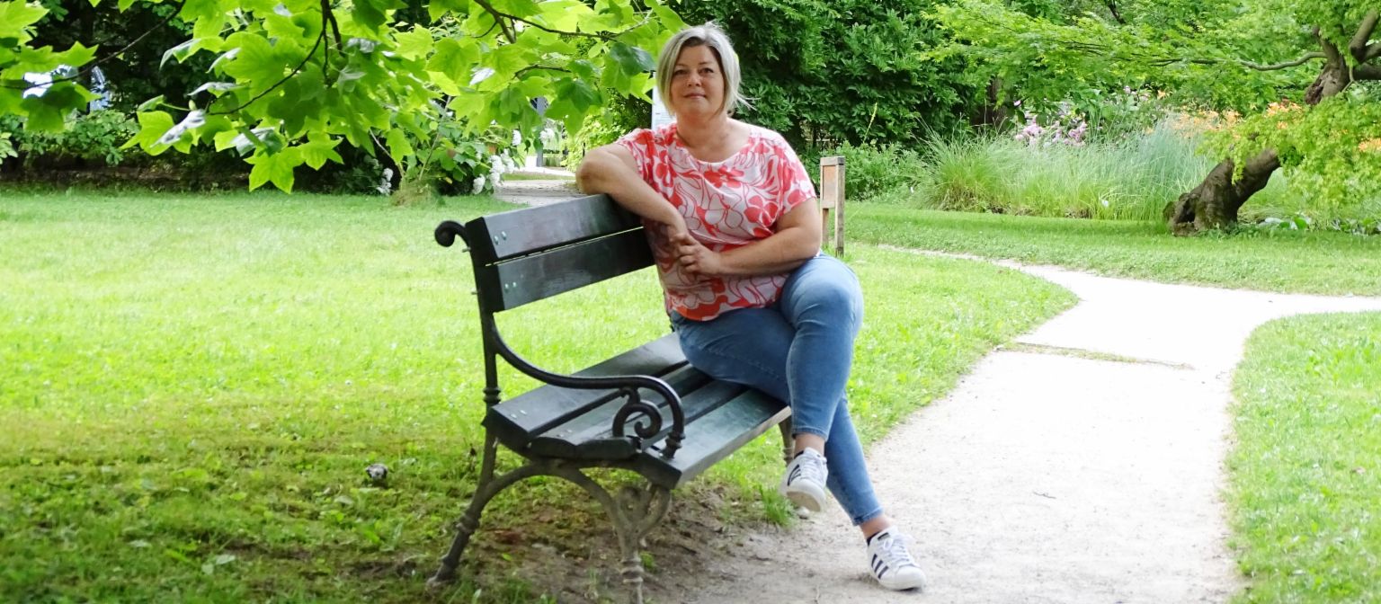 Kristina Žgur, ESG Officer at EOS Slovenia, handles numerous local CR projects aligned with the EOS Group’s sustainability initiatives. Kristina Žgur, ESG Officer at EOS Slovenia, handles numerous local CR projects aligned with the EOS Group’s sustainability initiatives.